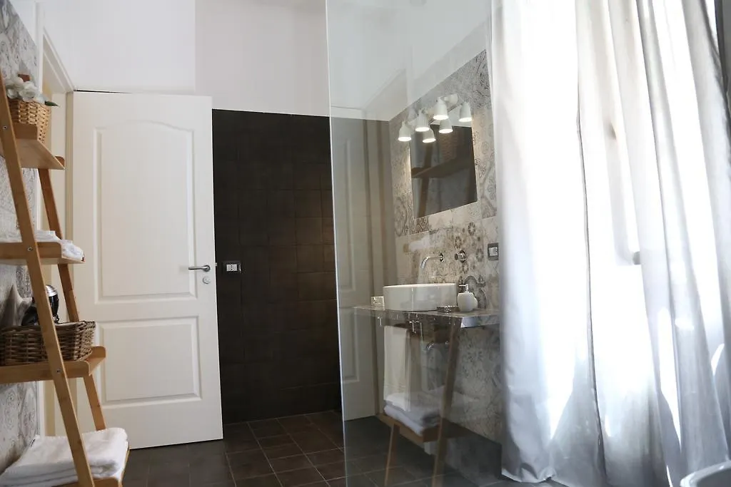 **  Dimi House Bed & Breakfast Lecce Italy