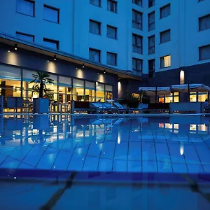 novotel-milano-malpensa-aeroporto.italymilanhotels.net/