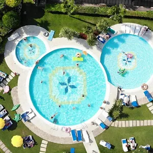 majestic-palace-malcesine.hotelinveneto.com/