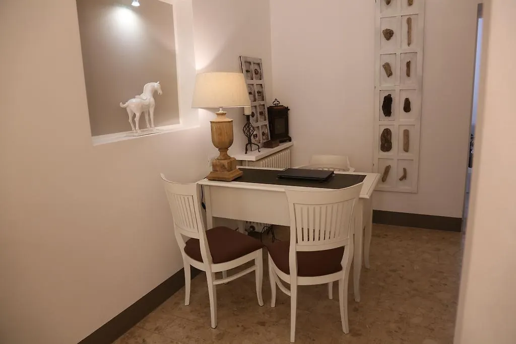 Dimi House Bed & Breakfast Lecce